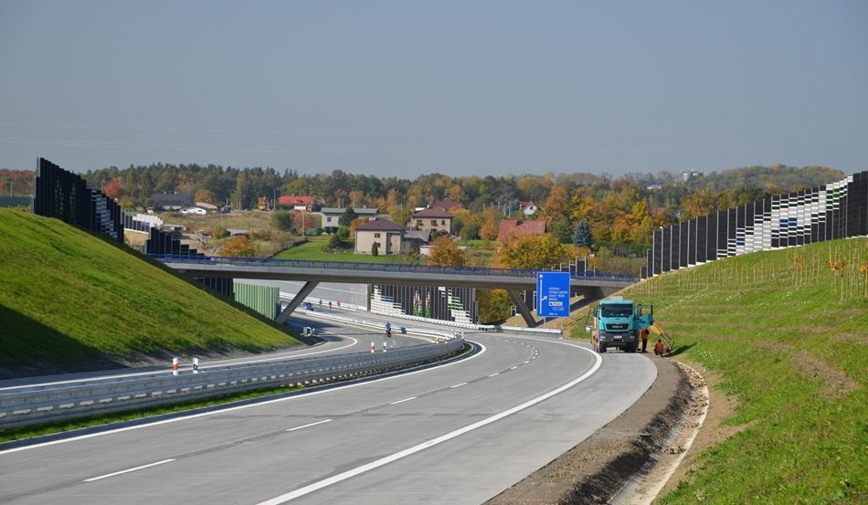 Obchvat Třince začíná sloužit řidičům, odvede dopravu z města