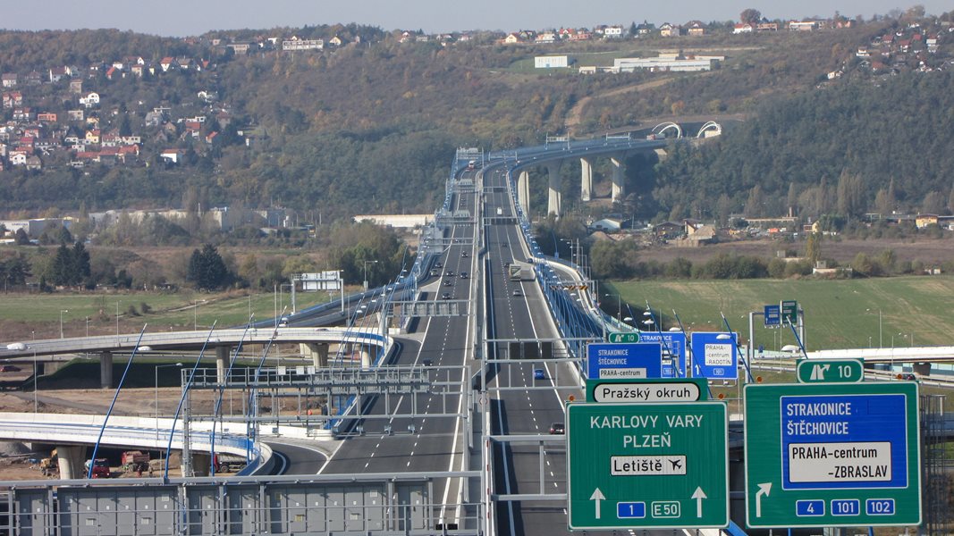 Dostavba Pražského okruhu se o další krok přiblížila k realizaci, MŽP vydalo závazné stanovisko EIA