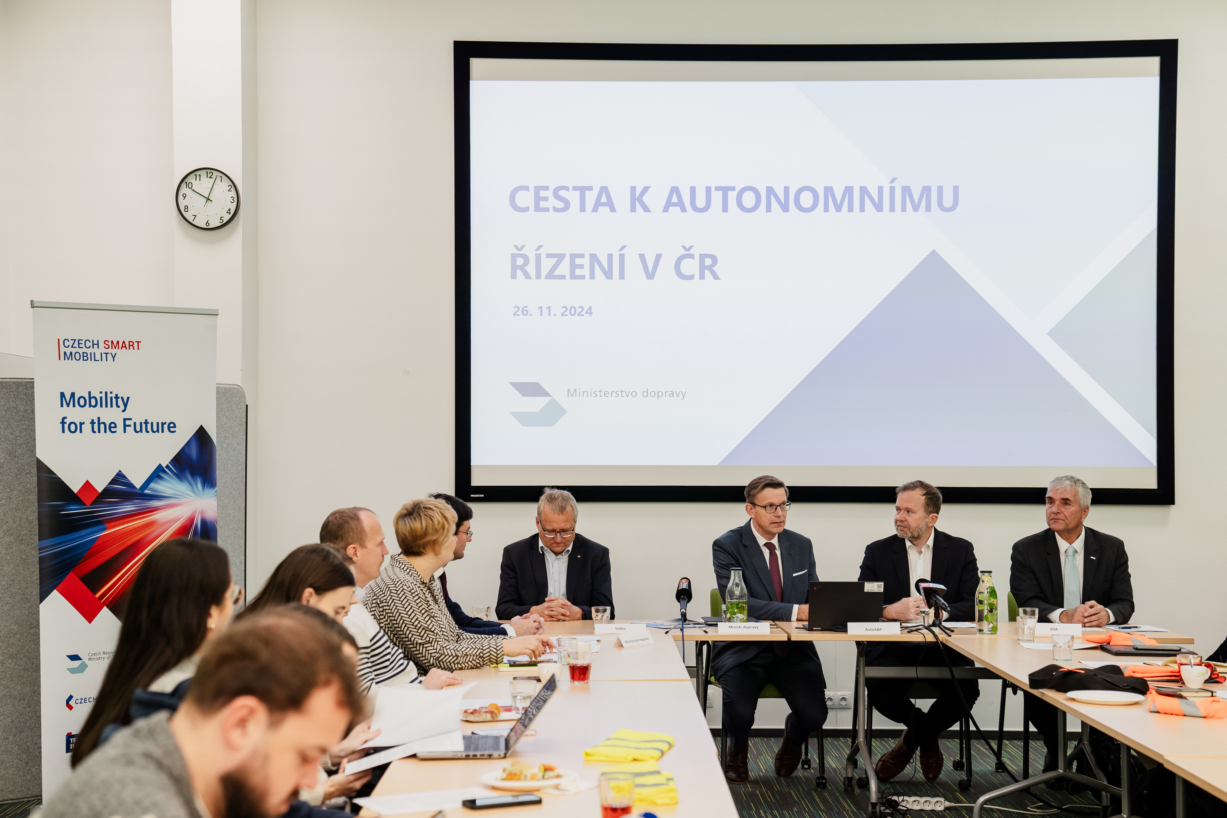 Krok k širšímu využití autonomních technologií na našich silnicích