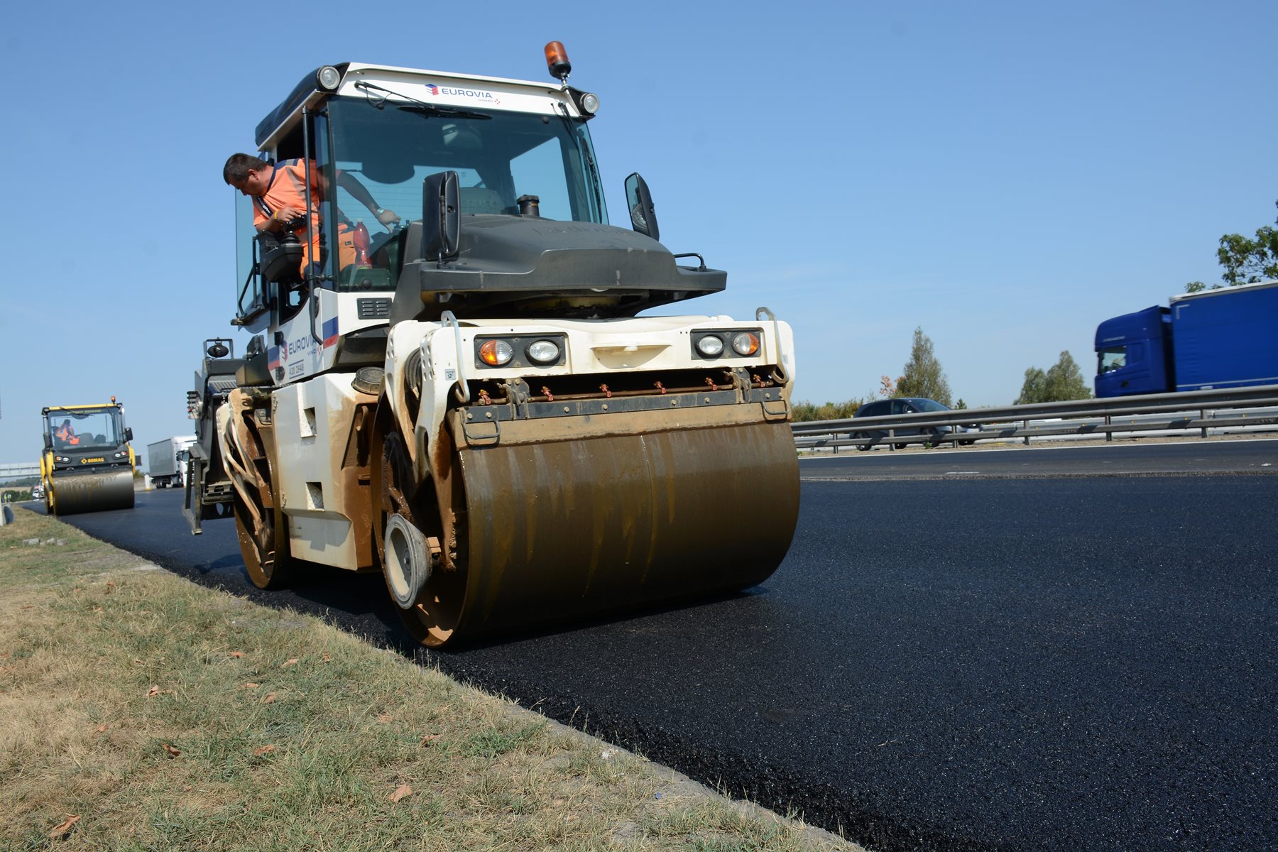 The D1 will be freely passable near Prague before the end of the summer holiday