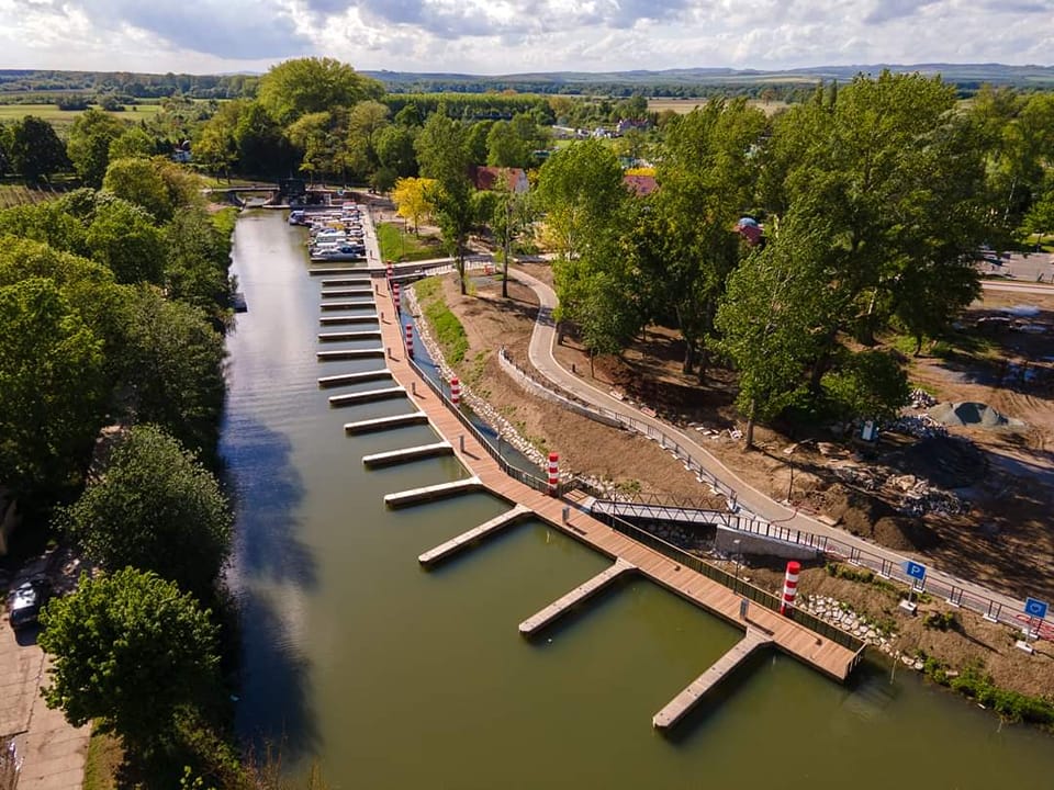 Rekreační přístav ve Veselí nad Moravou je otevřený. Prošel rozšířením a modernizací