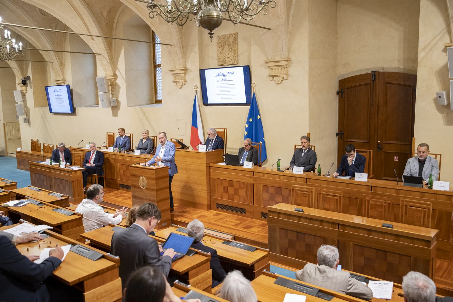 V Senátu se diskutovalo o dopadech evropské legislativy na automobilový průmysl