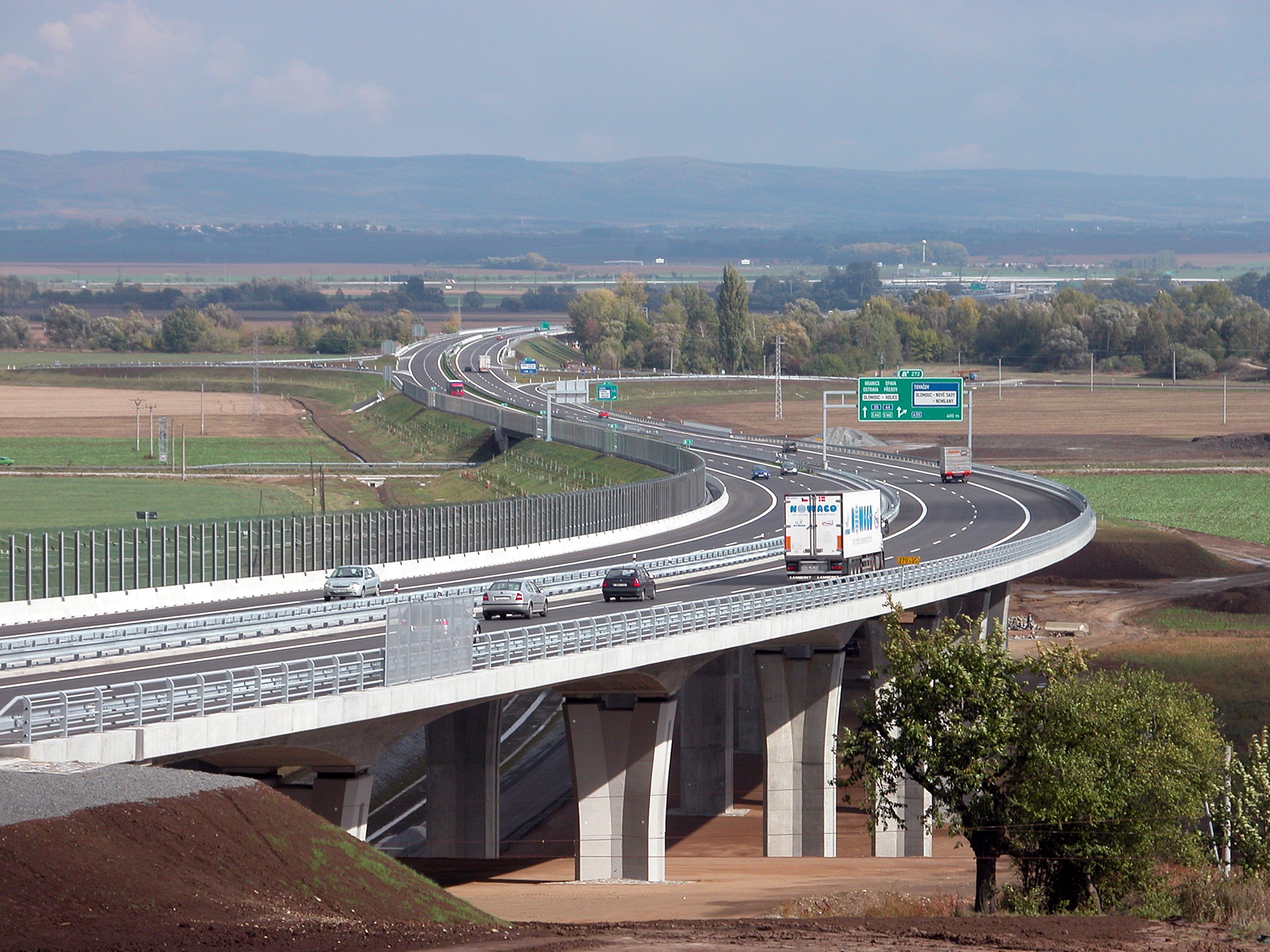 From 1 February, people can drive on a motorway only with e-vignette