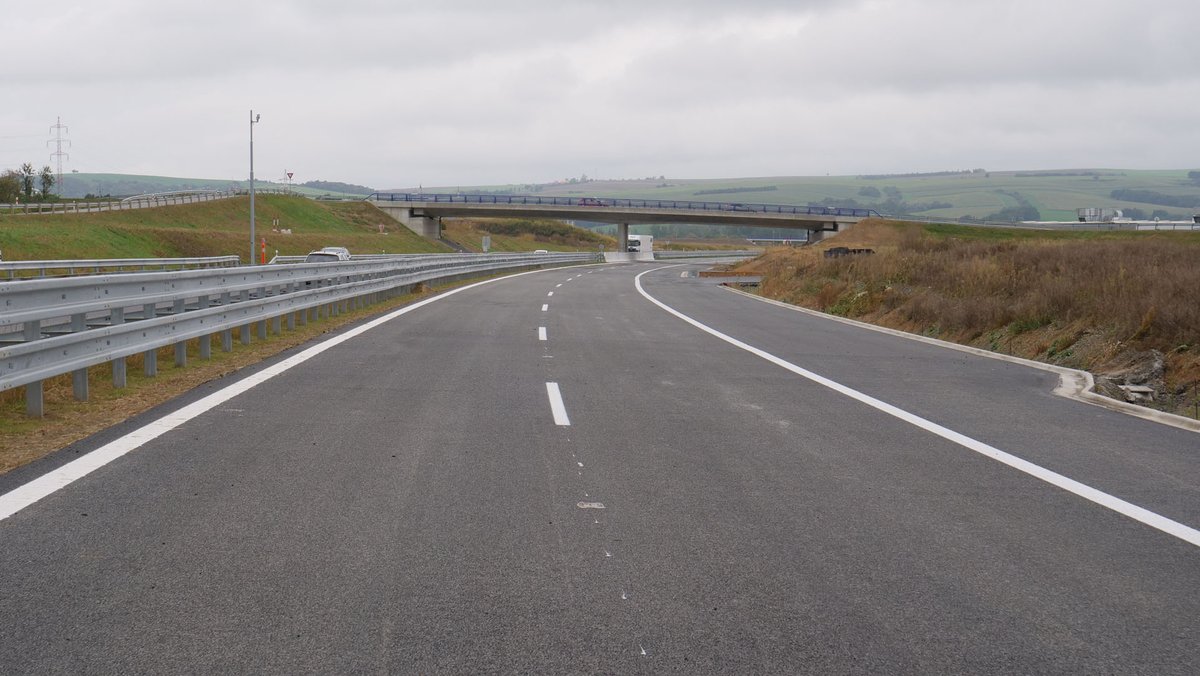 Ředitelství silnic a dálnic zprovoznilo jihovýchodní obchvat Otrokovic na dálnici D55