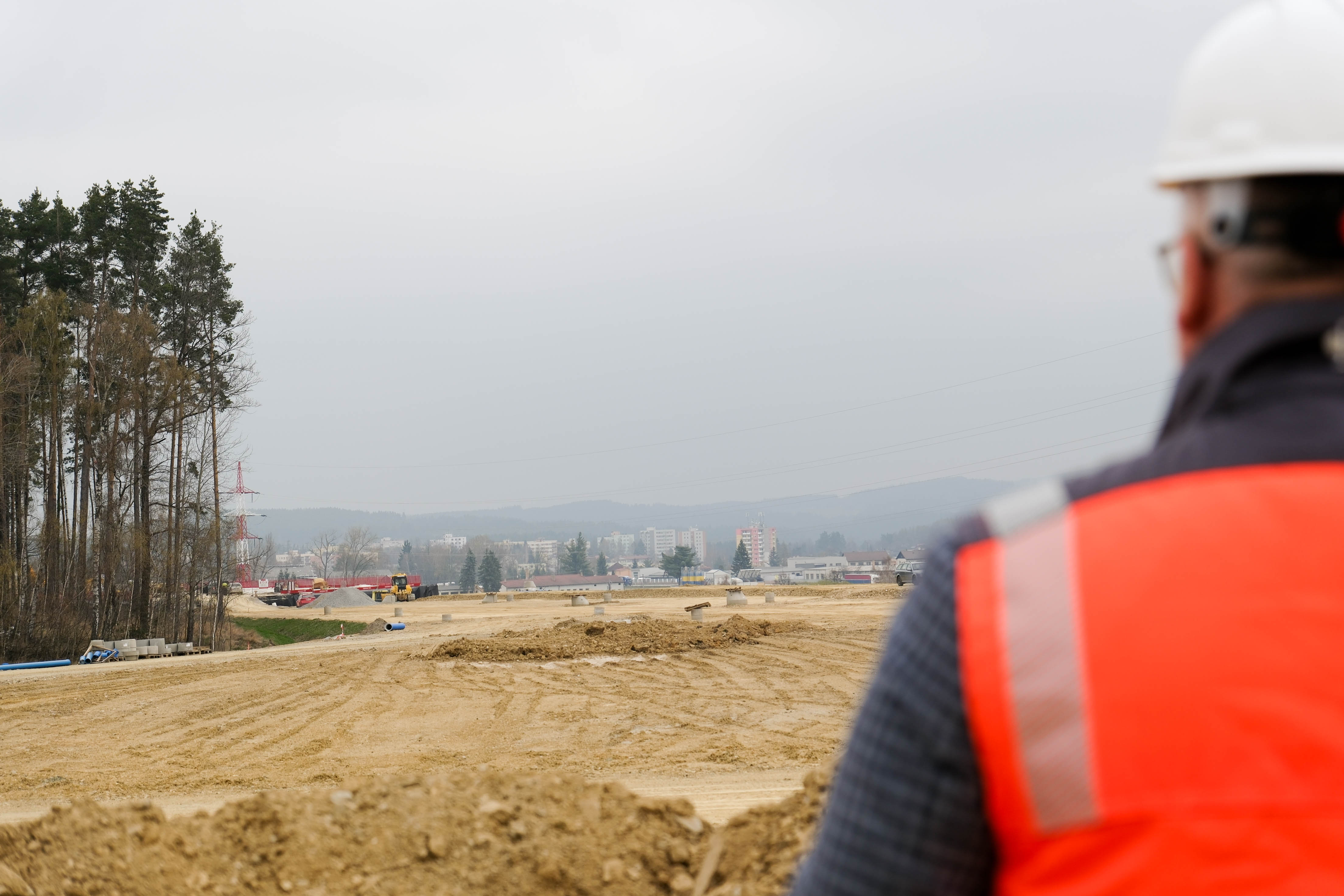 Ministr Bednárik: Jihočeská dálnice D3 bude hotová příští rok