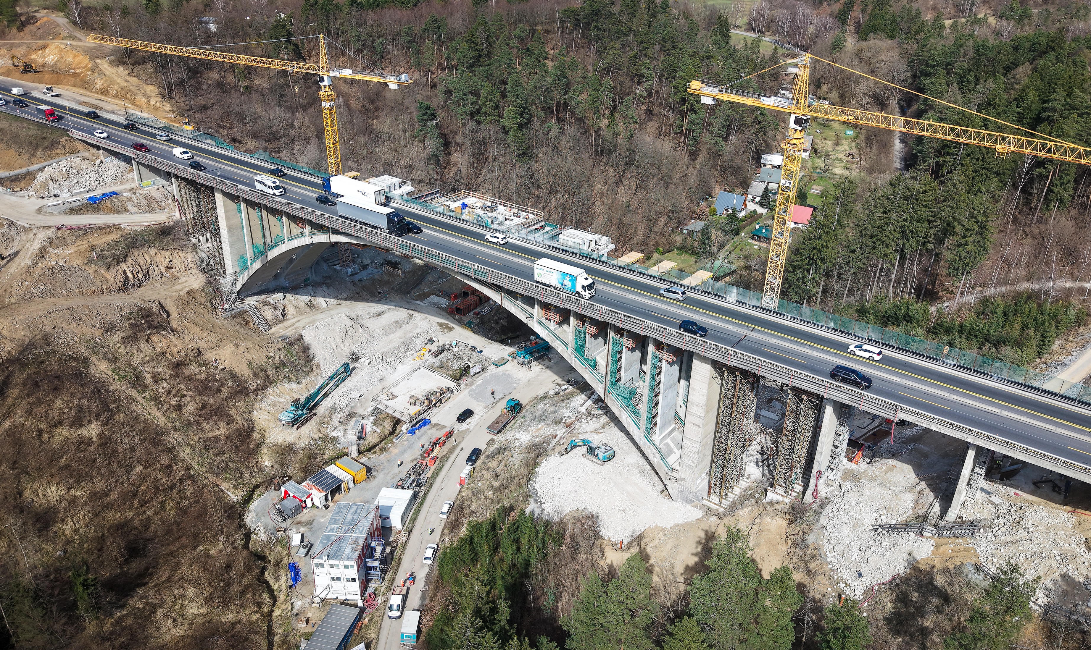 Na Šmejkalce jsou betonáže v plném proudu