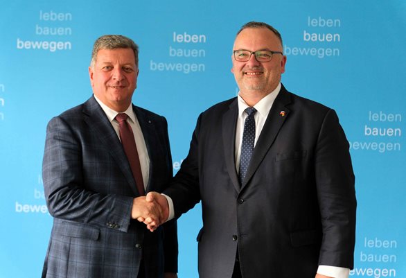 Bednárik v Mnichově: Modernizace železnice Praha–Mnichov naráží na chybějící německé investice