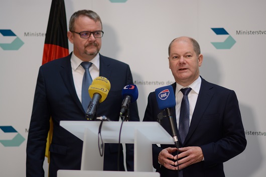Ministr Ťok ustanovil pracovní skupinu, která se bude zabývat budoucností českého přístavního území v Hamburku