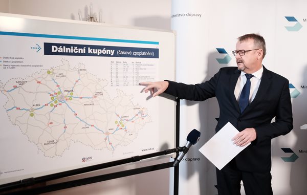 Free of charge will be another 111 kilometers of highways, selected ring roads around cities and crossings with I. class roads
