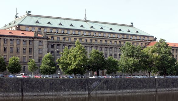 Budovu Ministerstva dopravy si prohlédlo 990 návštěvníků 