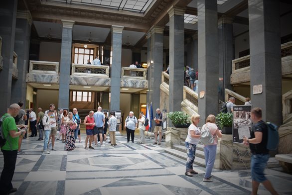 More than 500 visitors commemorated August 1968 at the Ministry of Transport