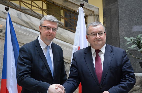Minister Havlíček: We must speed up the preparation of the completion of the entire D11