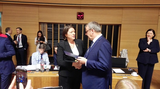 Ministr Ťok předal eurokomisařce Bulc nesouhlas jedenácti států EU s ochranářskými opatřeními, která poškozují dopravce a rozdělují trh