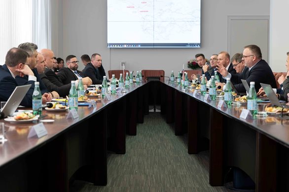 Česko a Slovensko posilují spolupráci. Ministři dopravy jednali v Bratislavě