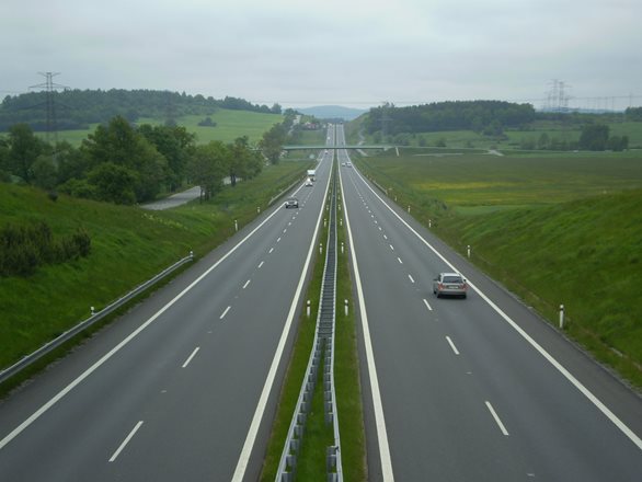 Two renowned consortia submitted tenders for the PPP D4 Project