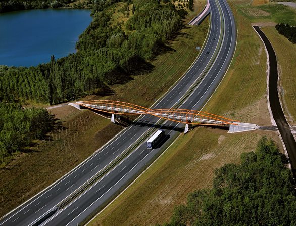 Desítky kilometrů nově otevřených dálnic  a inflace se od 2026 promítnou do ceny dálničního poplatku