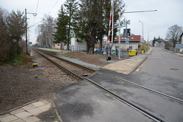 Správa železnic letos plánuje rekonstrukci 200 přejezdů